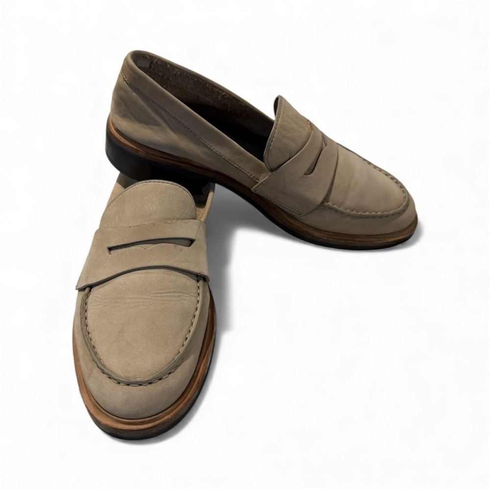 Rag & Bone Slayton Nubuck Women’s Loafer Size 40, US Size 9-9.5. EUC